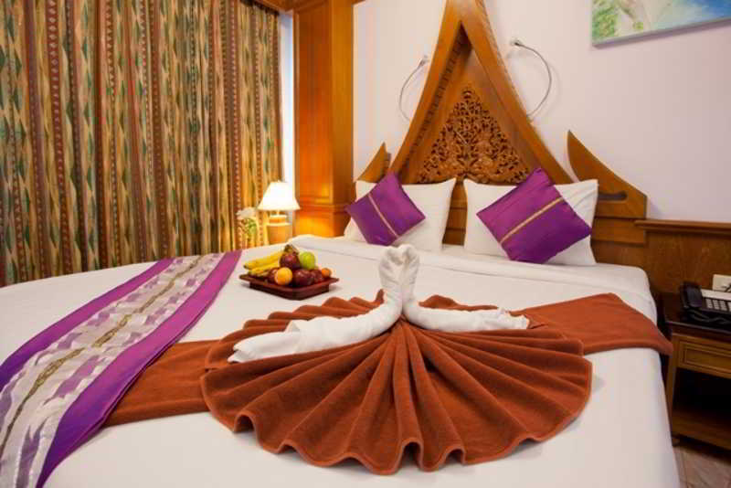 Patong Beach Bed And Breakfast 外观 照片