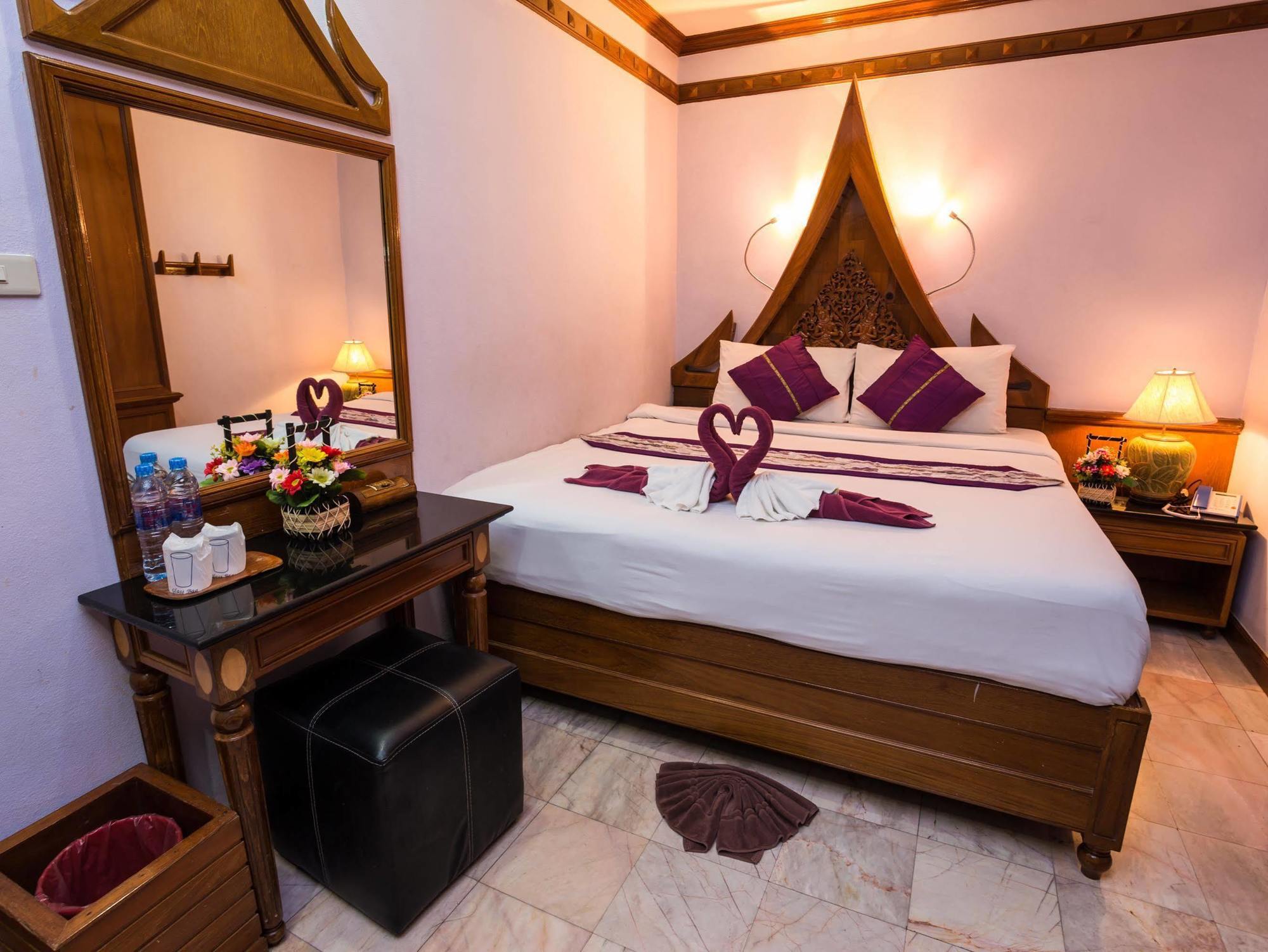 Patong Beach Bed And Breakfast 外观 照片