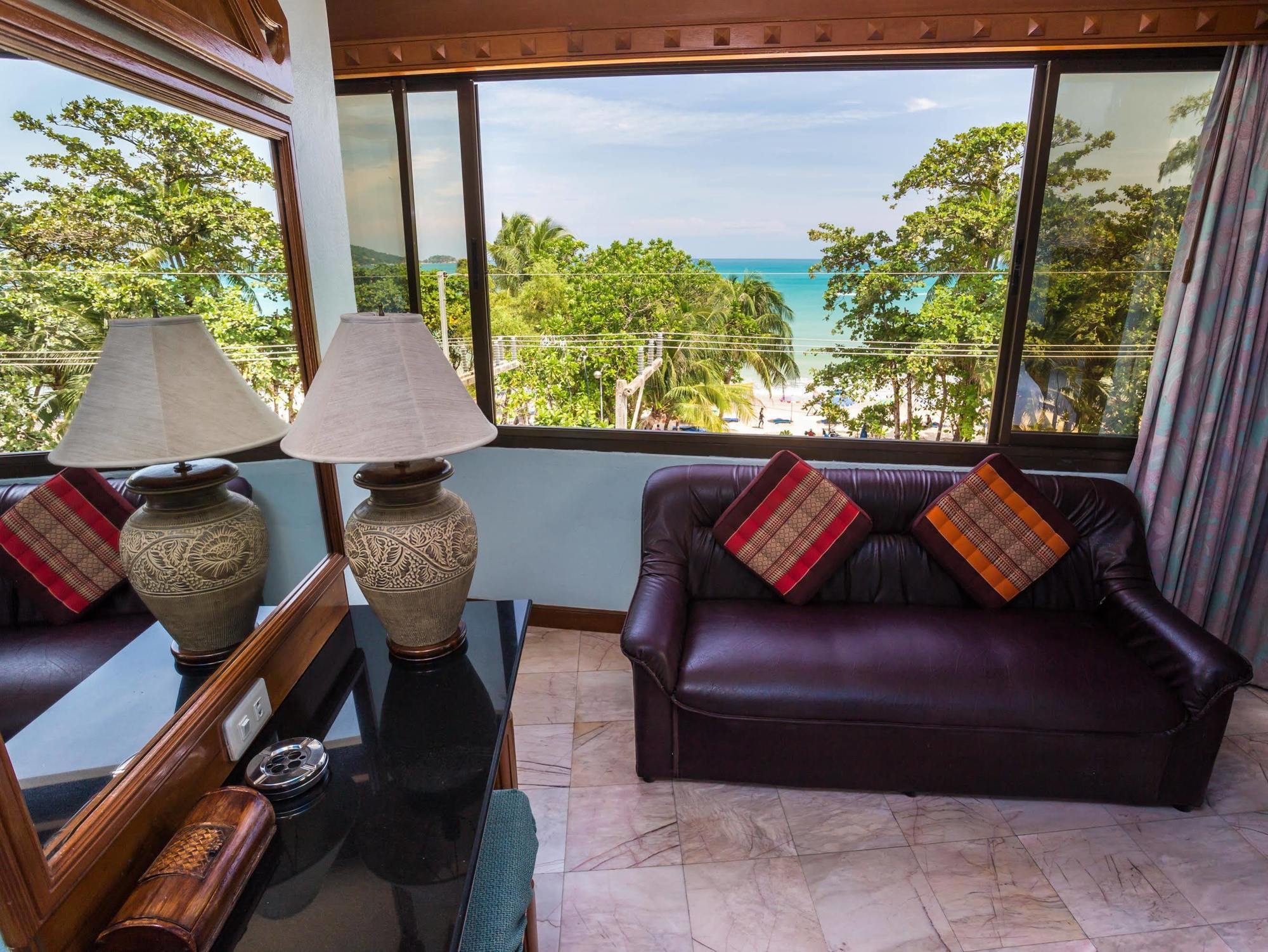 Patong Beach Bed And Breakfast 外观 照片